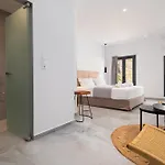 Cavo Hotel Piso Livadi