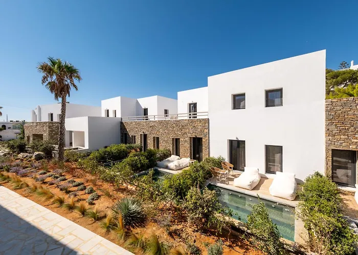 Cavo Πίσω Λιβάδι