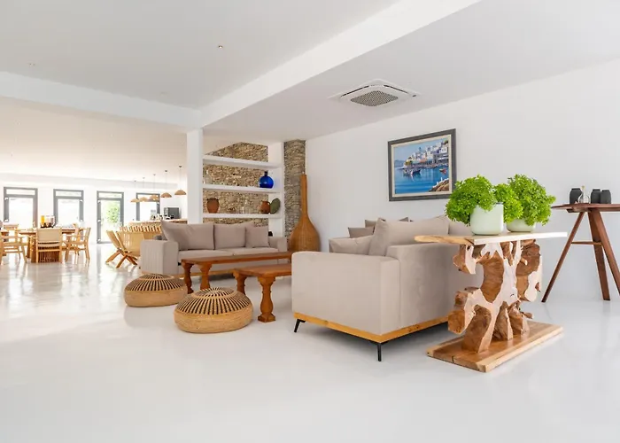 Cavo 5* Πίσω Λιβάδι