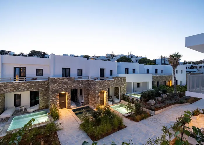 Cavo Πίσω Λιβάδι