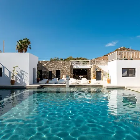 Hotel Cavo Piso Livadi