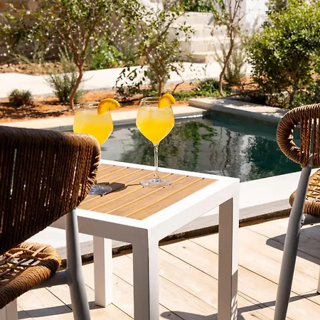 Cavo Hotel Piso Livadi