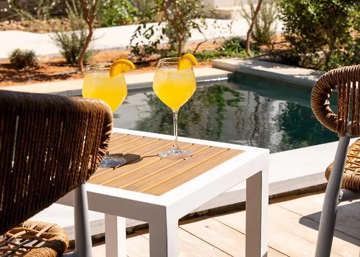 Cavo Otel Piso Livadi