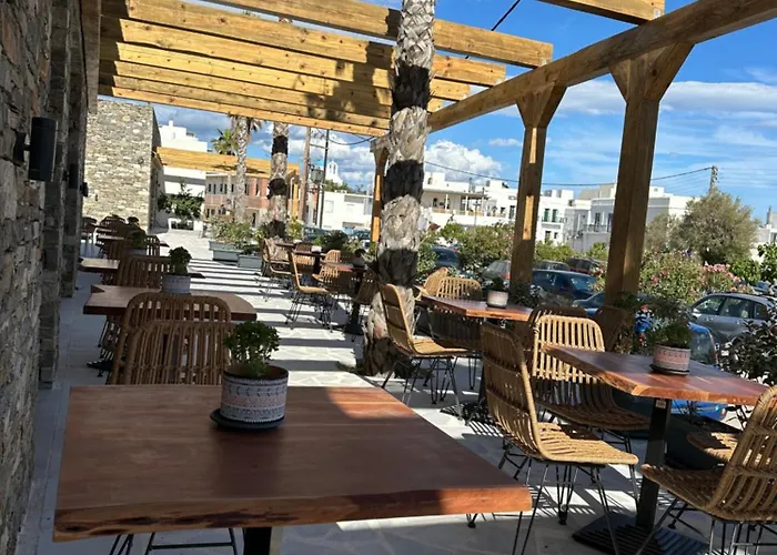 Cavo Otel Piso Livadi