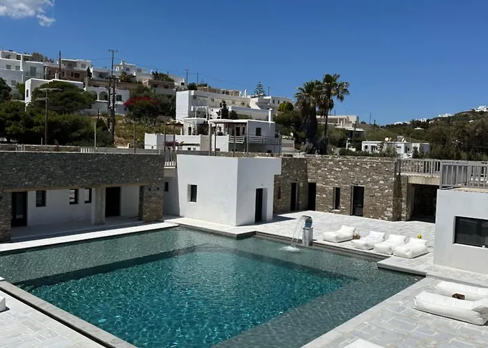 Cavo Otel Piso Livadi